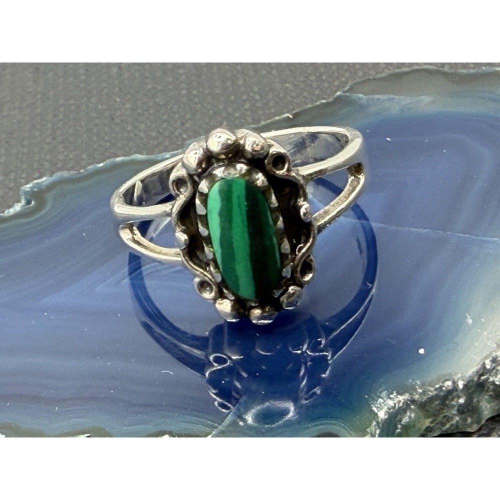 Vintage 925 Sterling Silver Malachite Ring Size 8 Oval Cabochon Split Shank 4g